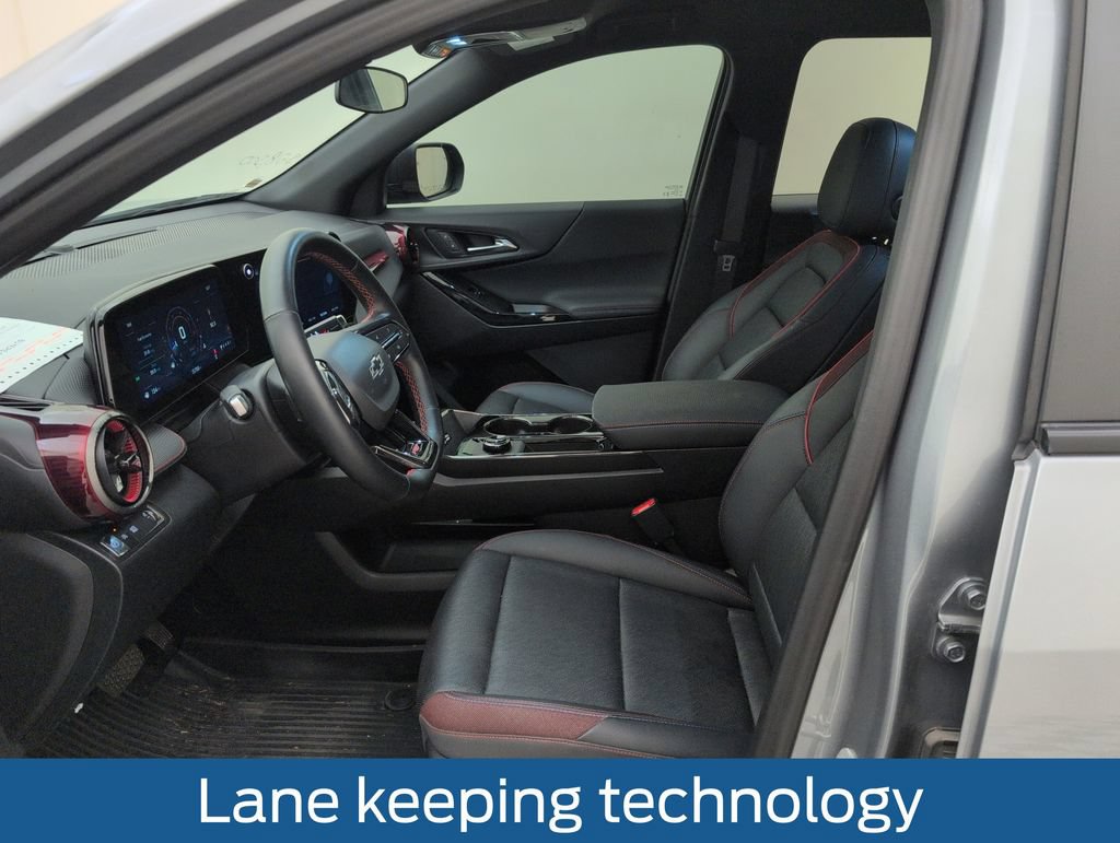 Used 2025 Chevrolet Equinox RS w/ Convenience Package III FWD image 4