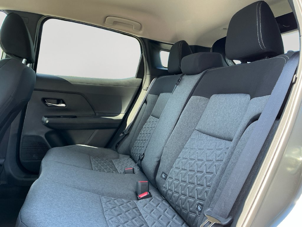 New 2027 Nissan Kicks SV AWD/4WD image 15