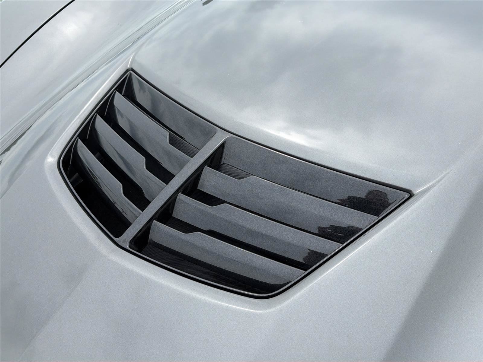 Used 2016 Chevrolet Corvette Z06 w/ 3LZ Preferred Equipment Group RWD image 38