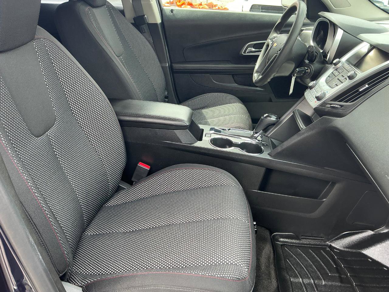 Used 2016 Chevrolet Equinox LS FWD image 10