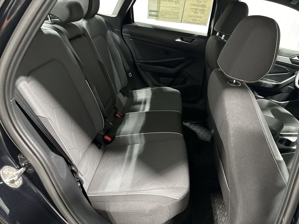 Used 2025 Volkswagen Jetta Sport FWD image 28