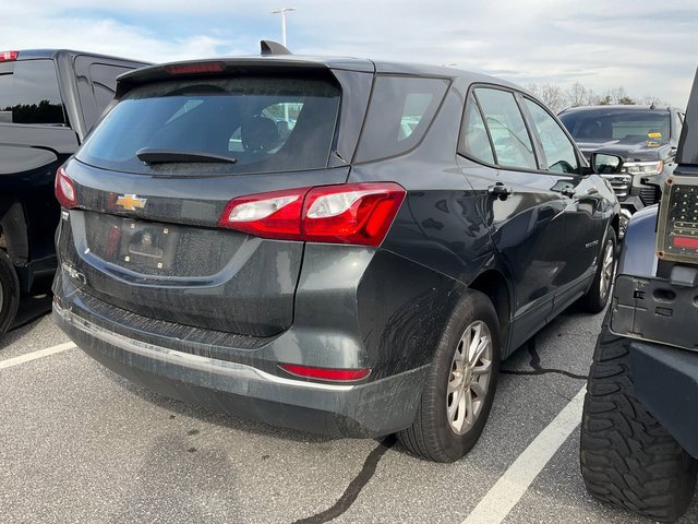 Used 2018 Chevrolet Equinox LS image 6