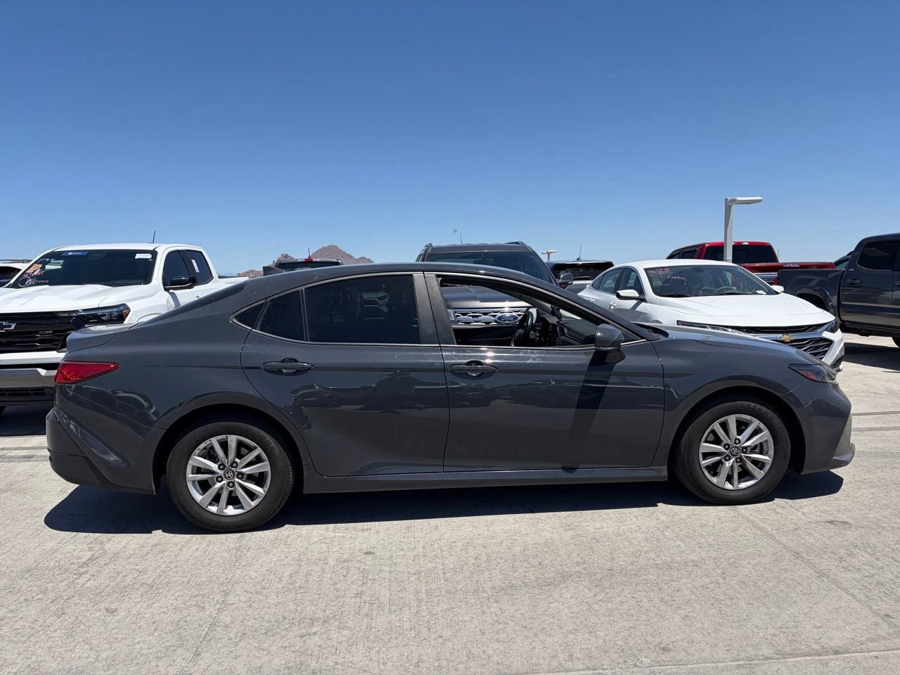 Used 2025 Toyota Camry LE FWD image 3