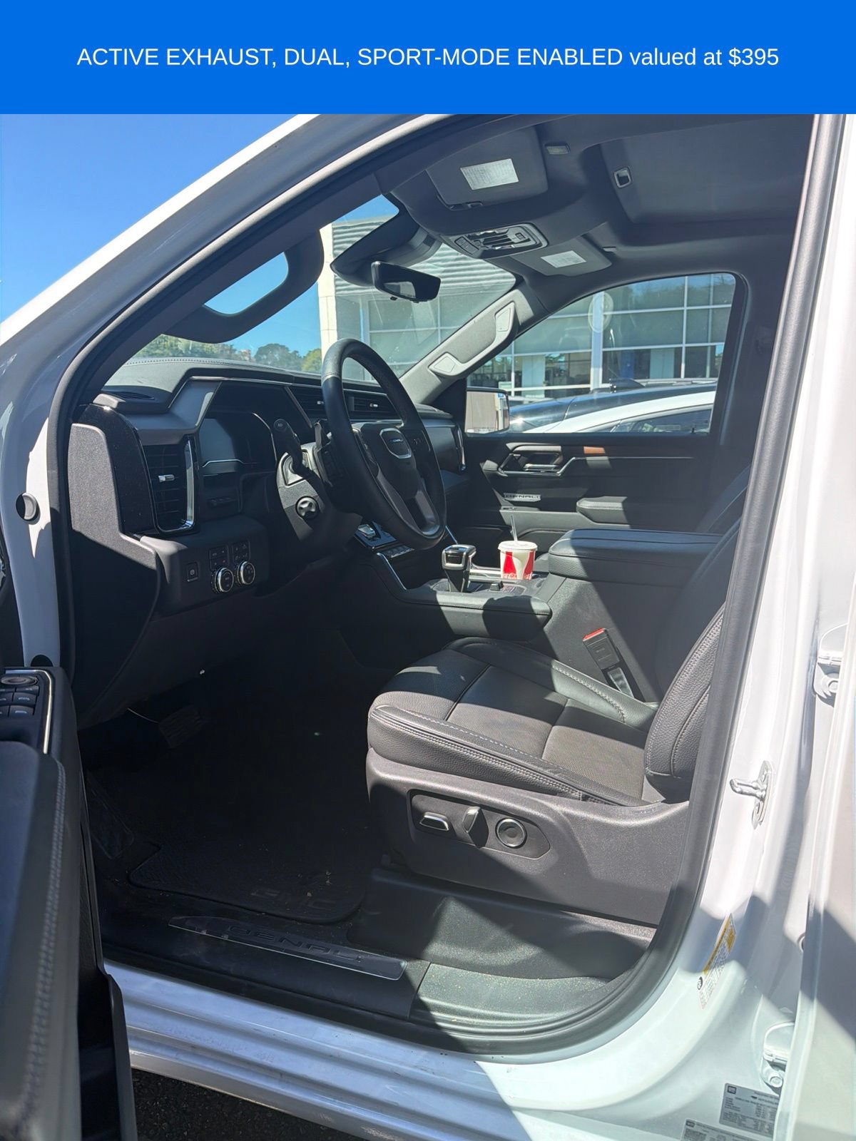 Used 2024 GMC Sierra 1500 Denali w/ Denali Reserve Package AWD/4WD image 8