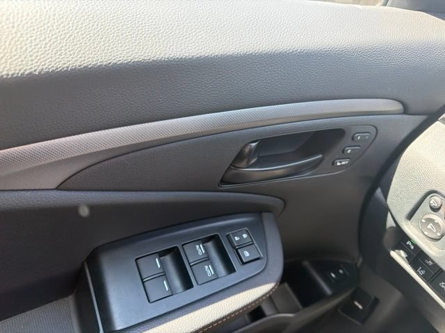 Used 2023 Honda Passport TrailSport image 10