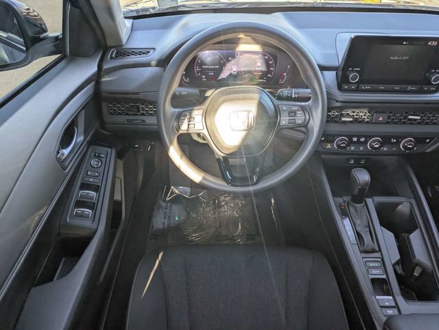 Used 2025 Honda Accord SE image 15