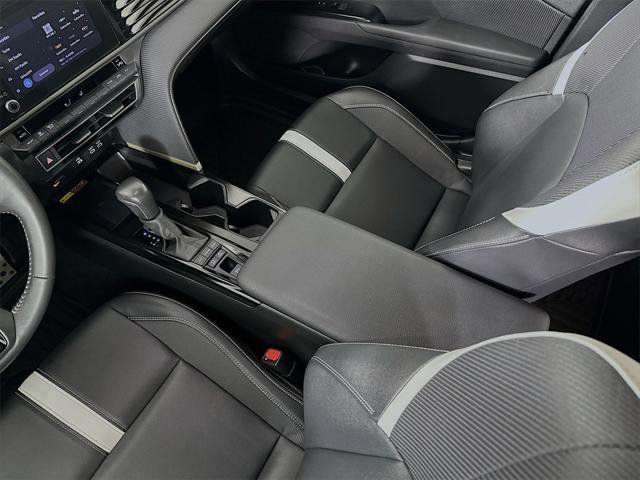 Certified 2025 Toyota Camry SE image 24