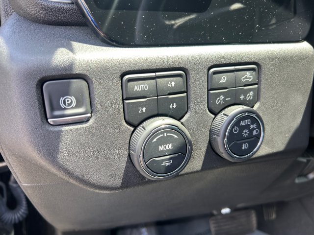 Used 2025 Chevrolet Silverado 2500 LTZ w/ Trail Boss Package AWD/4WD image 28