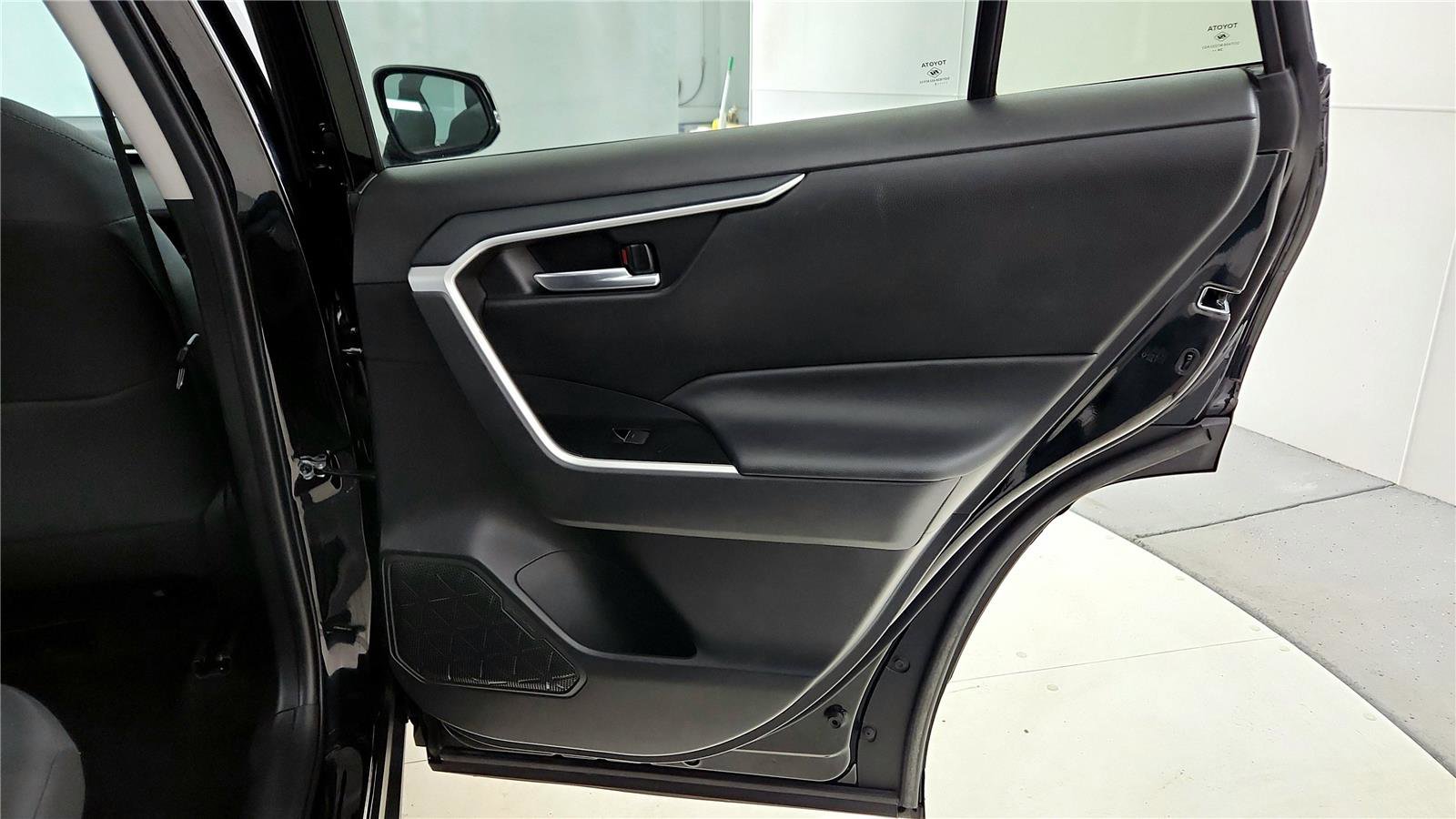 Certified 2025 Toyota RAV4 XLE image 16