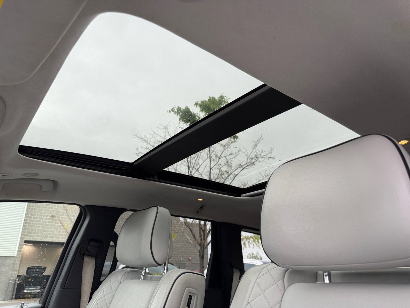 Used 2019 Jeep Grand Cherokee Summit image 30