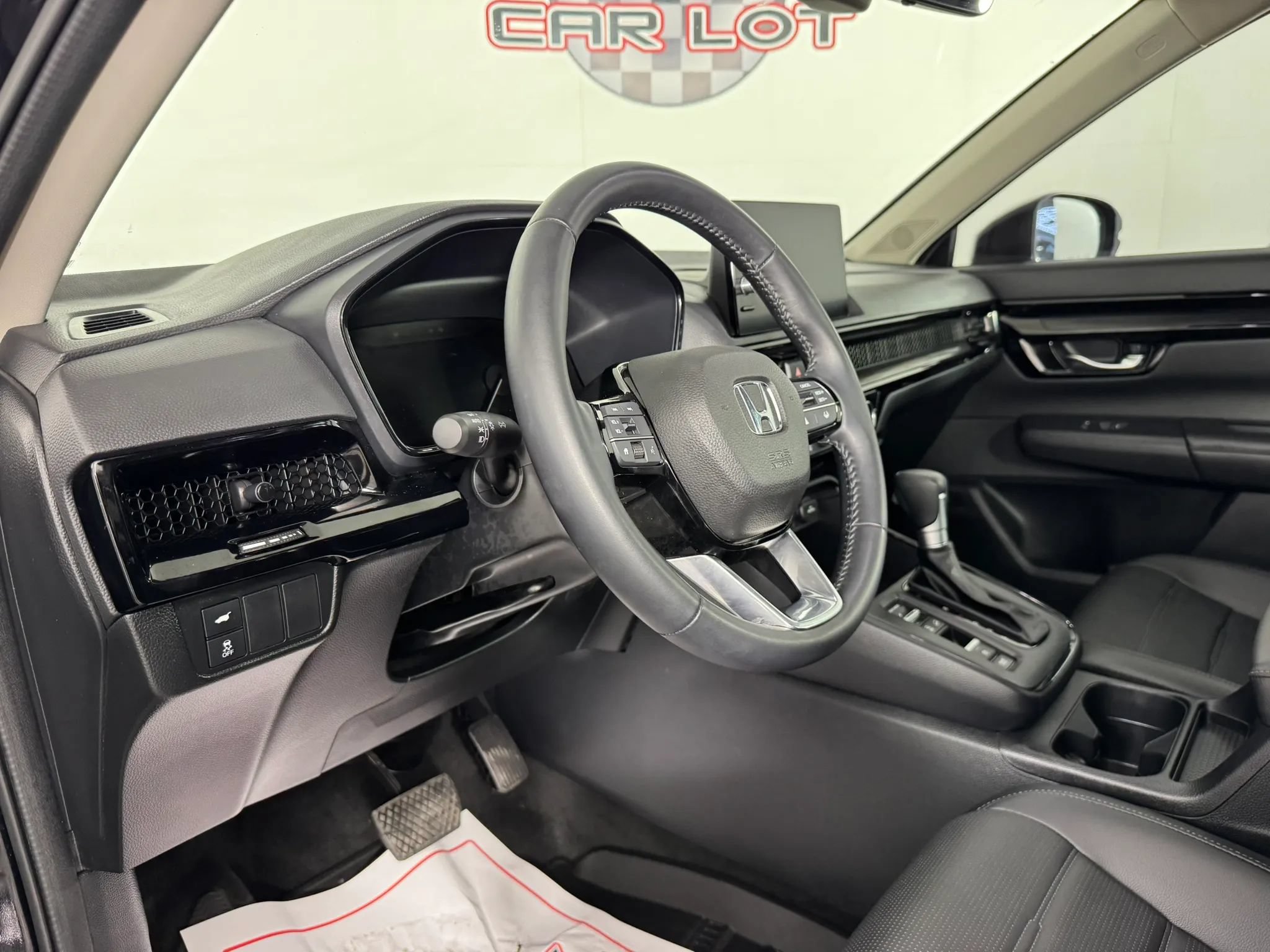 Used 2025 Honda CR-V EX-L image 10