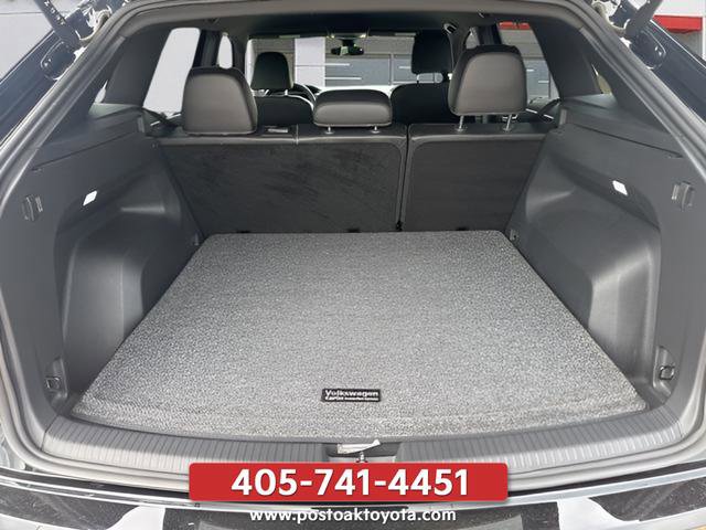 Used 2024 Volkswagen Atlas Cross Sport SE AWD/4WD image 21