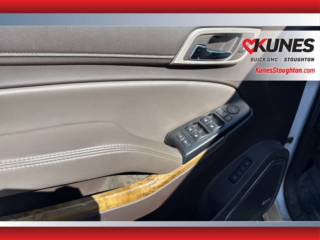 Used 2017 GMC Yukon XL Denali w/ Open Road Package image 17