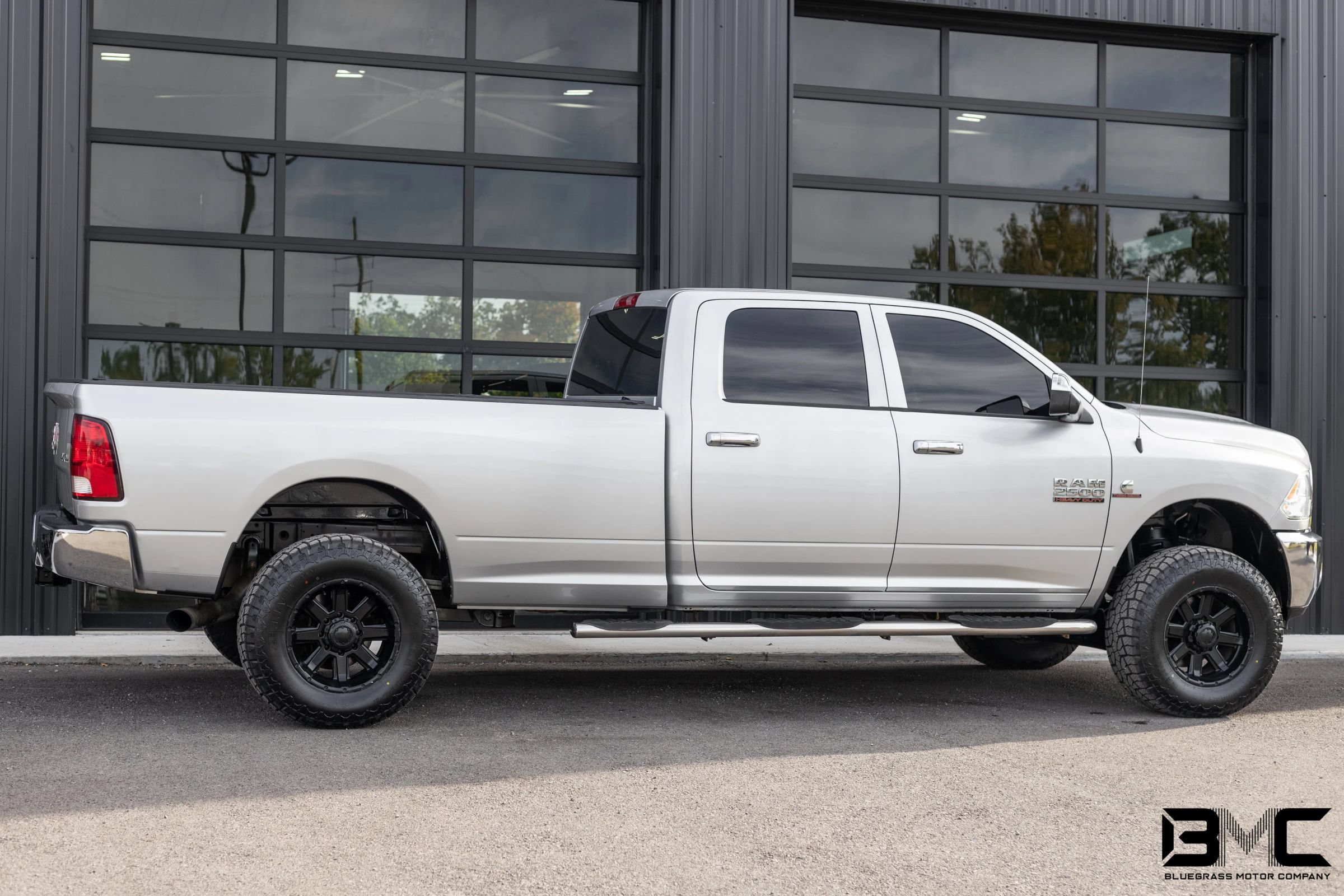 Used 2014 RAM 2500 Tradesman w/ Chrome Appearance Group AWD/4WD image 10