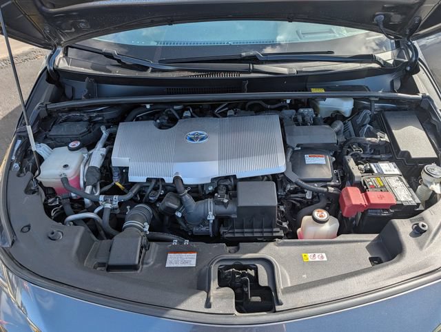 Used 2017 Toyota Prius Prime Advanced FWD image 10