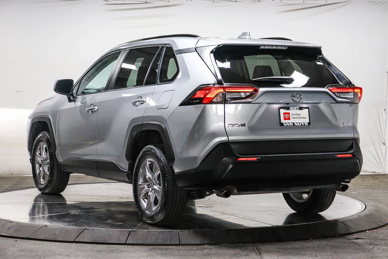 Certified 2024 Toyota RAV4 XLE FWD image 2