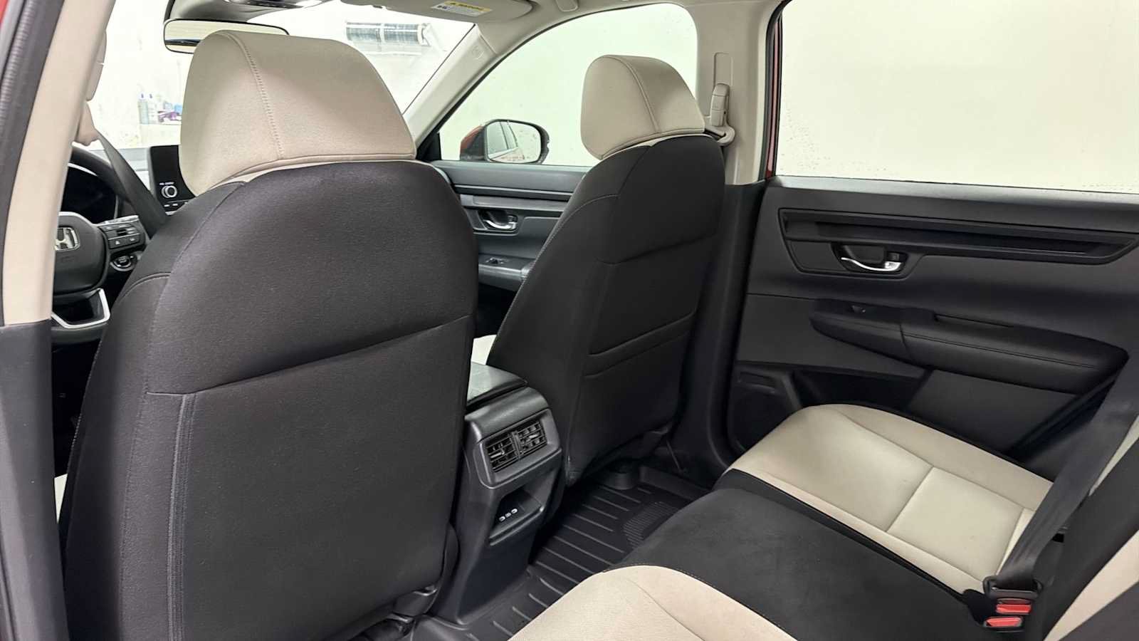 Used 2024 Honda CR-V EX image 25