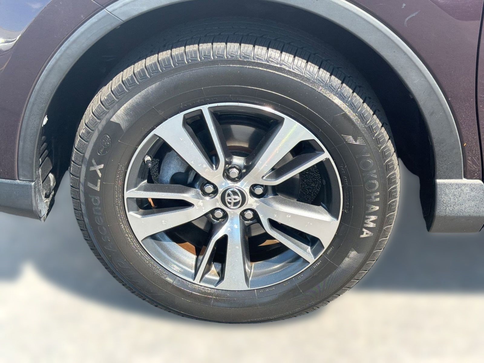 Used 2017 Toyota RAV4 XLE image 12