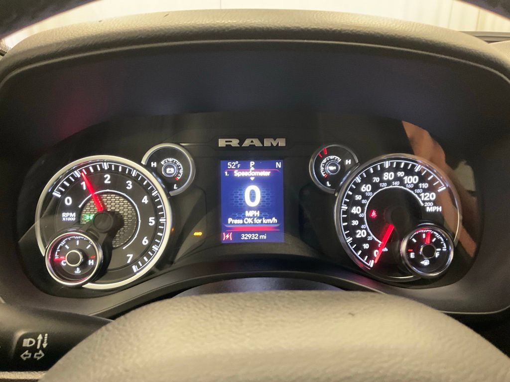 Used 2023 RAM 1500 Big Horn AWD/4WD image 2