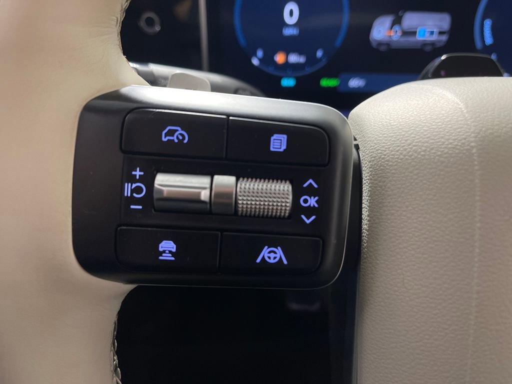 Certified 2025 Hyundai Santa Fe Calligraphy image 29