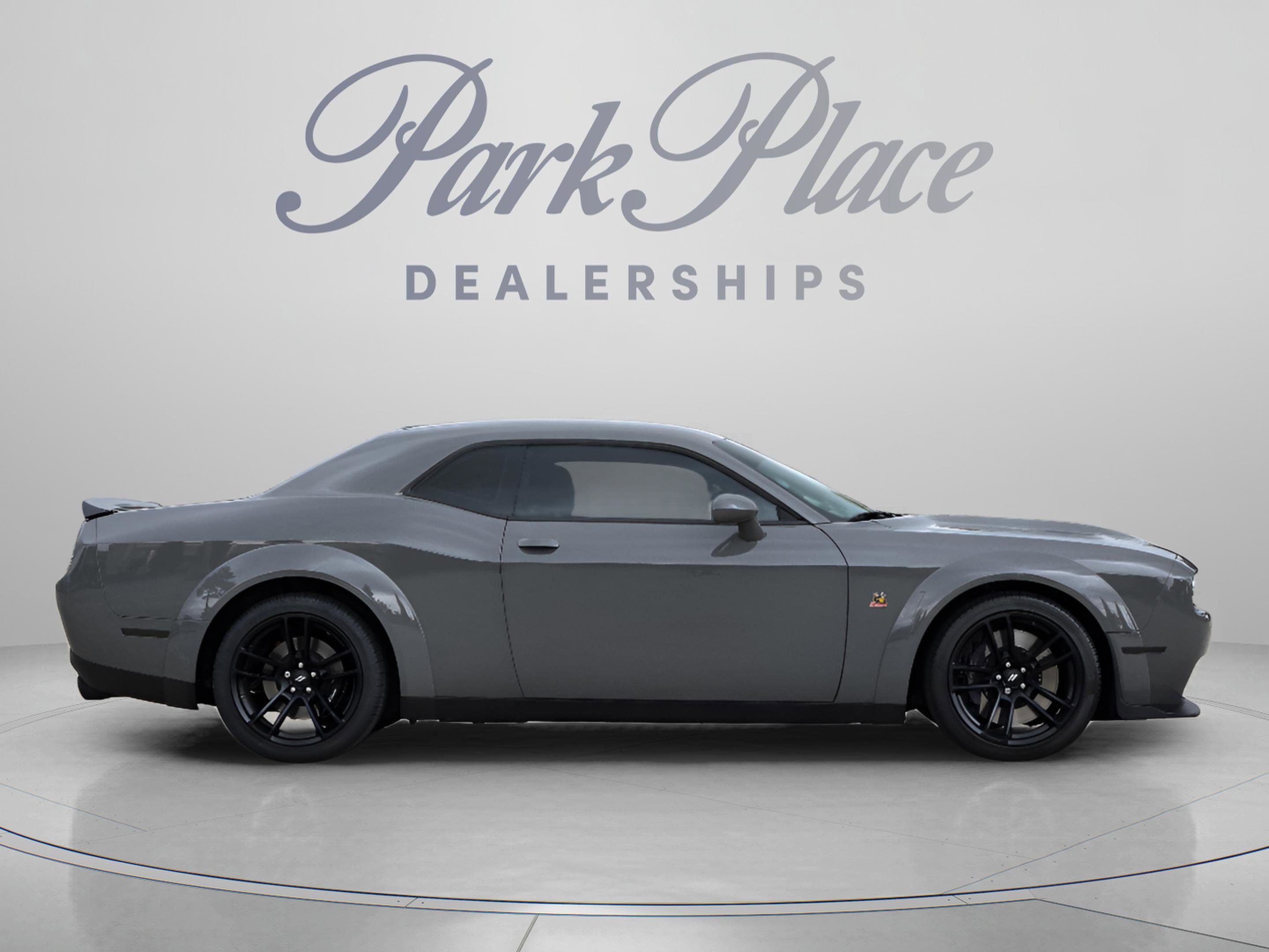 Used 2023 Dodge Challenger R/T Scat Pack RWD image 6