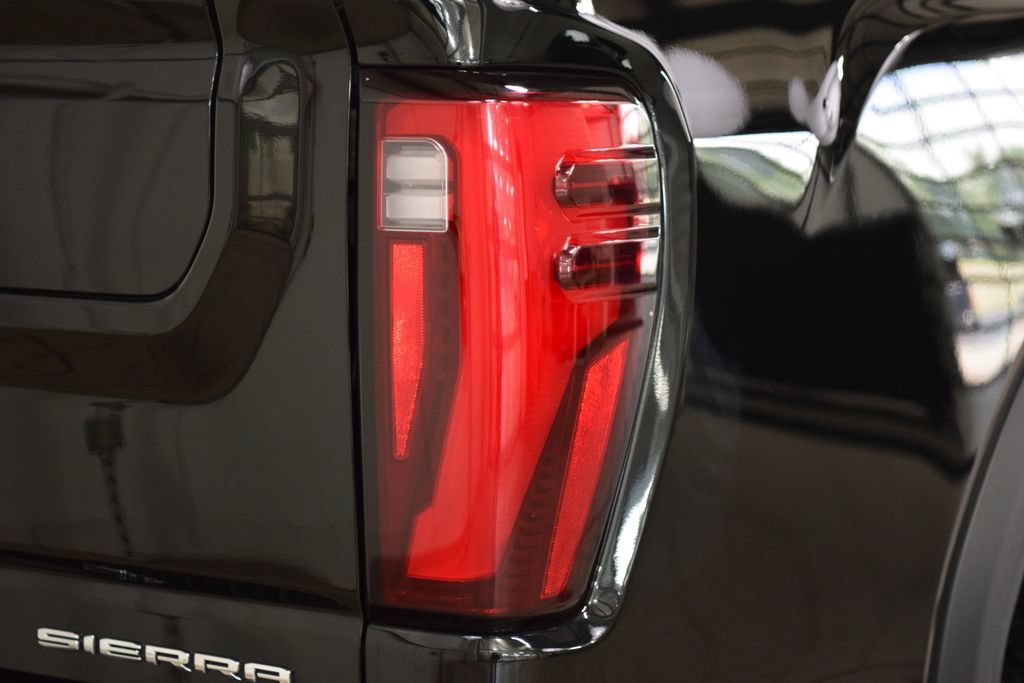 Used 2025 GMC Sierra 2500 Denali w/ Snow Plow Prep/Camper Package AWD/4WD image 22