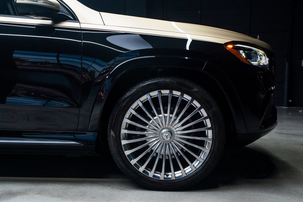 Used 2023 Mercedes-Benz Maybach GLS 600 4MATIC image 15