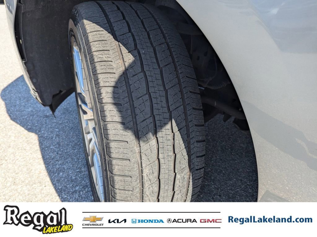 Used 2024 Ford Expedition Limited image 35