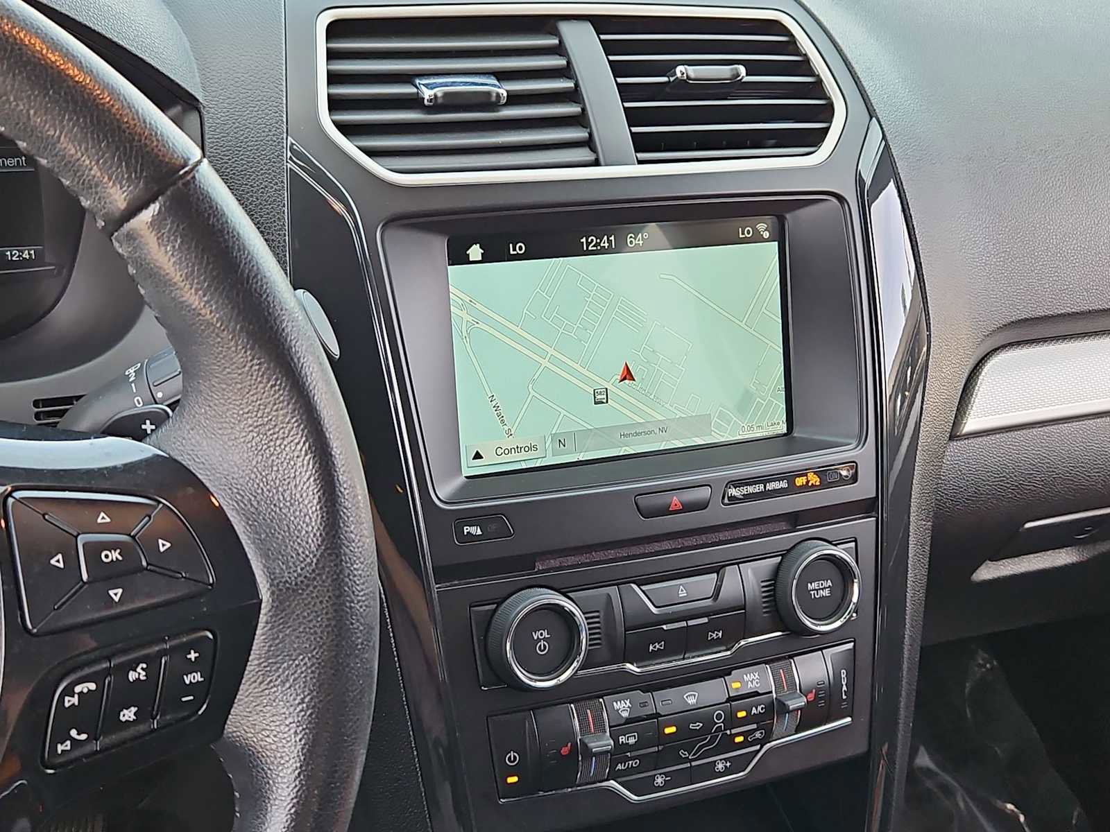 Used 2017 Ford Explorer XLT w/ Equipment Group 202A image 27