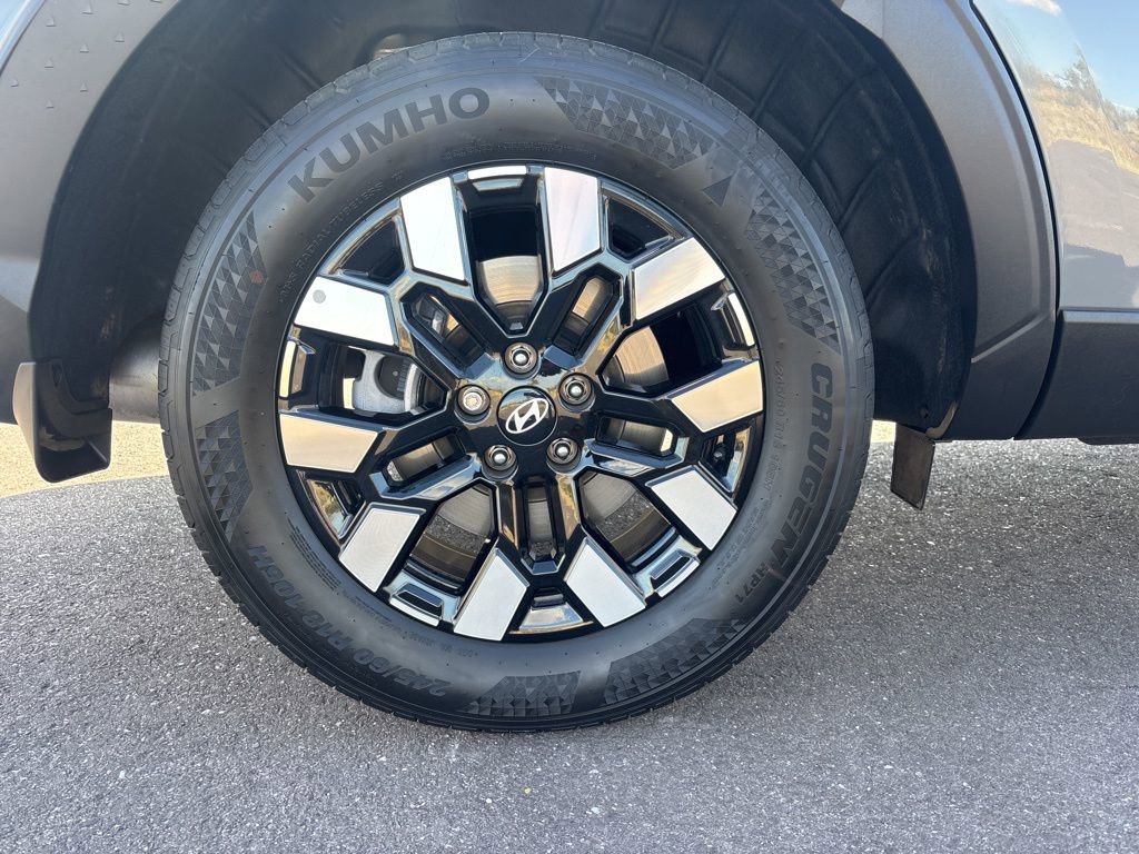 Certified 2025 Hyundai Santa Cruz SEL image 32