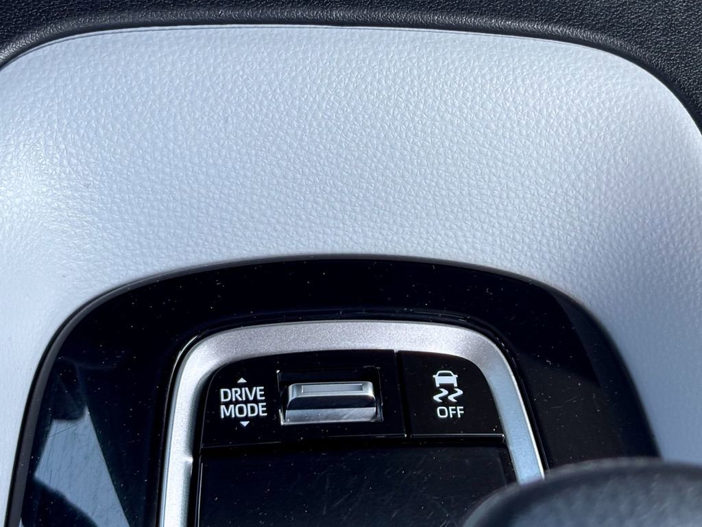 Used 2024 Toyota Corolla SE FWD image 23