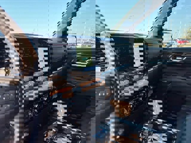 Used 2022 GMC Sierra 1500 Elevation w/ Elevation Premium Package image 20