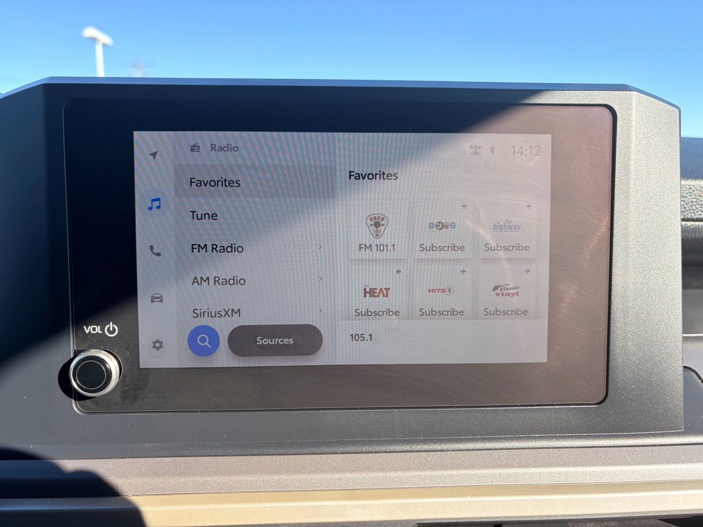 Used 2024 Toyota Tacoma TRD Off-Road image 21