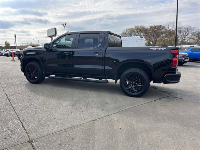Used 2025 Chevrolet Silverado 1500 Custom w/ Turbomax Blackout Package image 6
