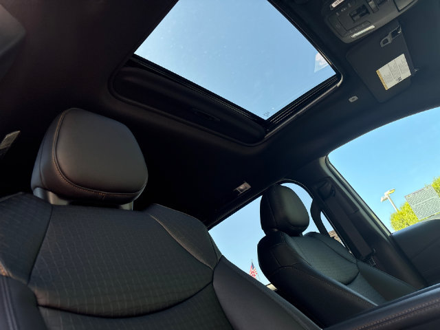 New 2026 Toyota Sienna XLE Woodland Edition AWD/4WD image 18