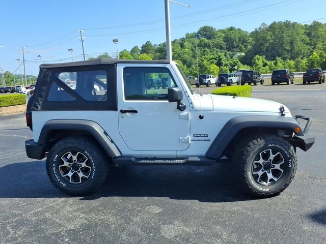 Used 2018 Jeep Wrangler Sport AWD/4WD image 2