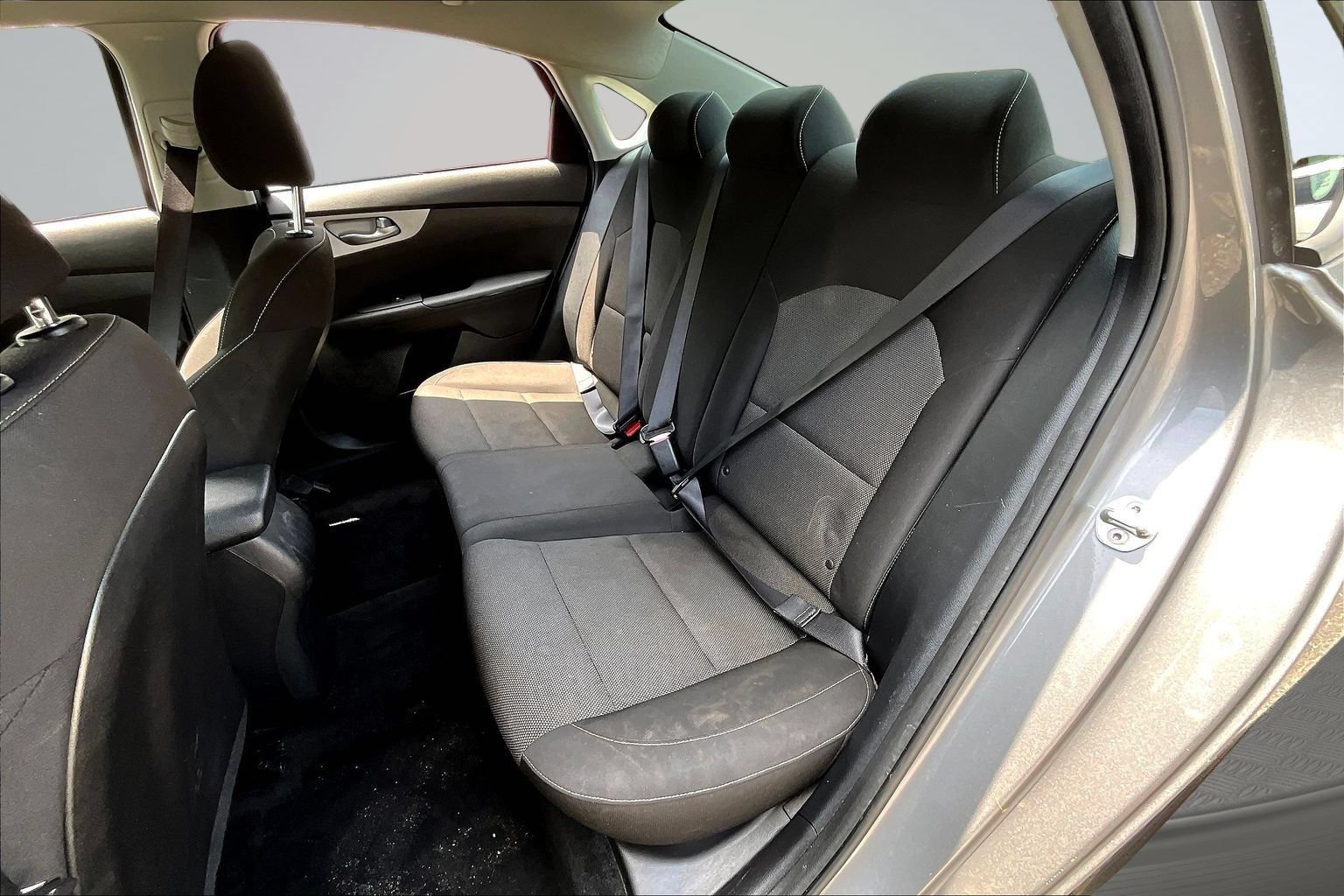 Used 2023 Kia Forte LXS FWD image 22