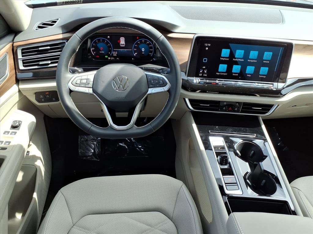 New 2026 Volkswagen Atlas SE image 17