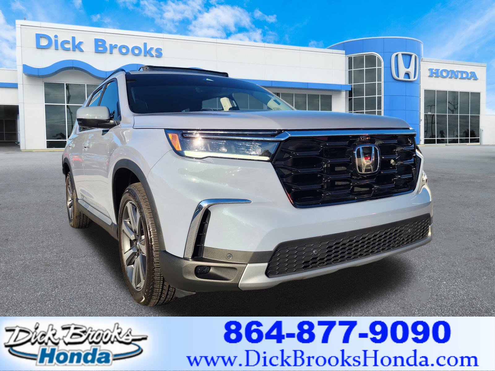 Used 2025 Honda Pilot Elite