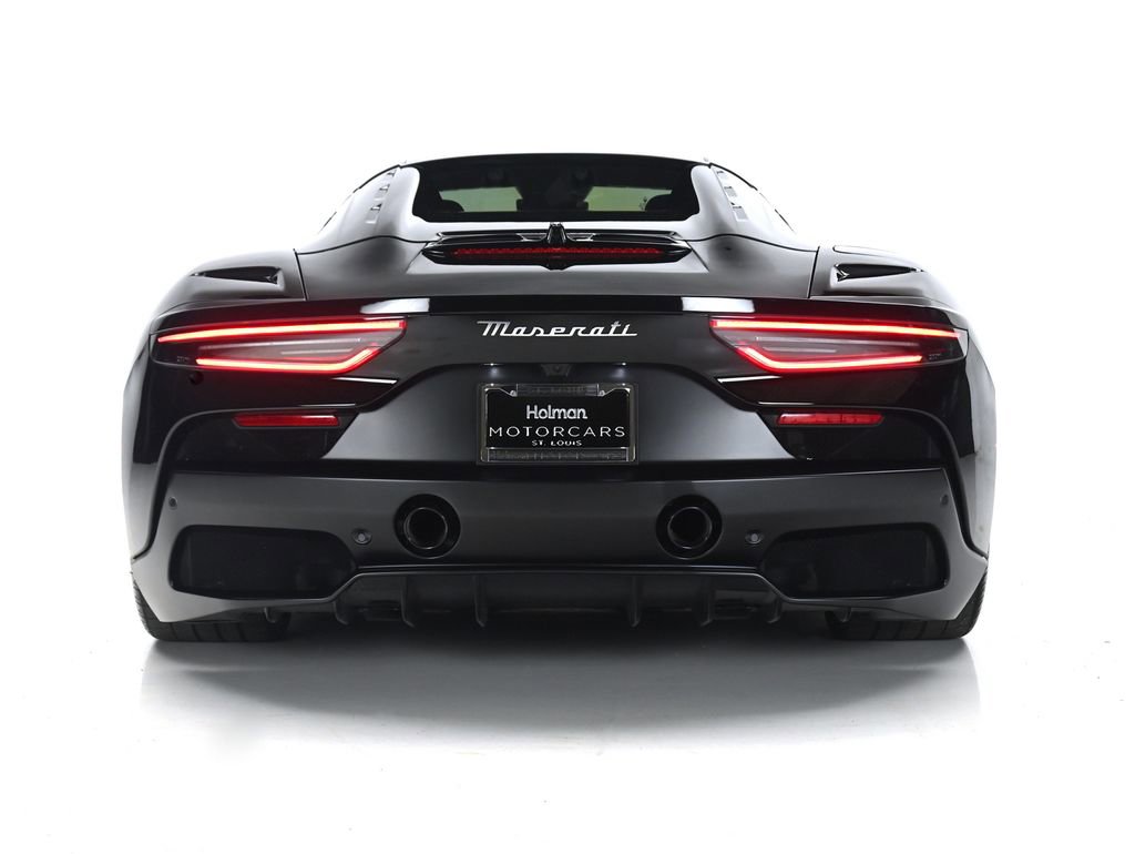 Used 2023 Maserati MC20 Spyder RWD image 8