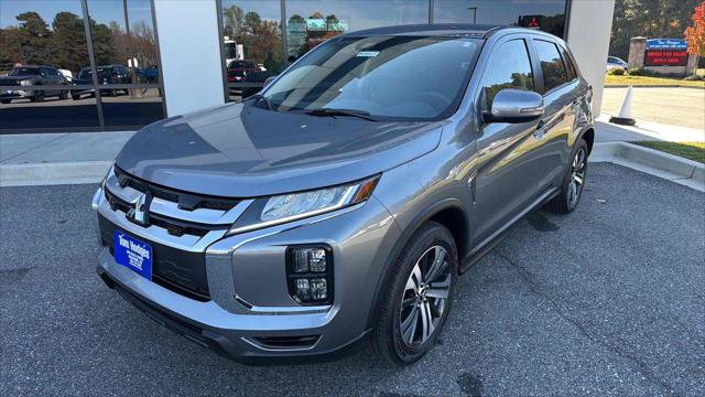 New 2025 Mitsubishi Outlander Sport SE image 1