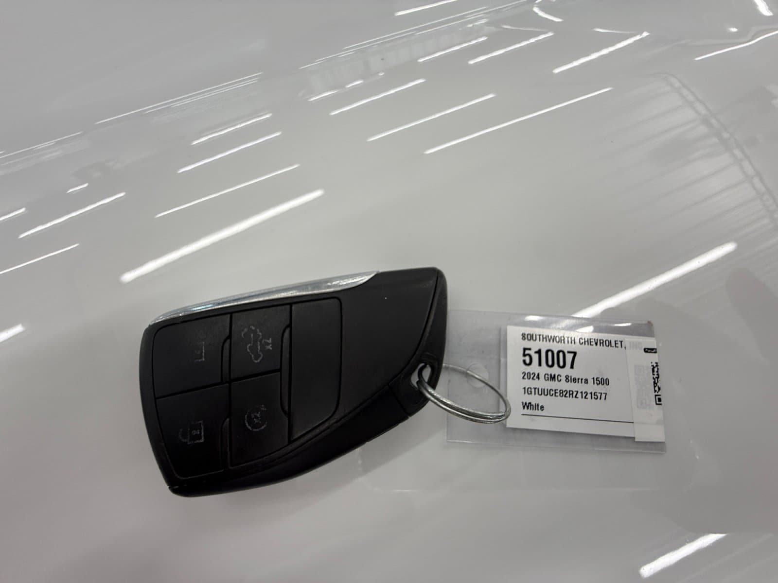 Used 2024 GMC Sierra 1500 Elevation w/ LPO, Elevation Black Package AWD/4WD image 31