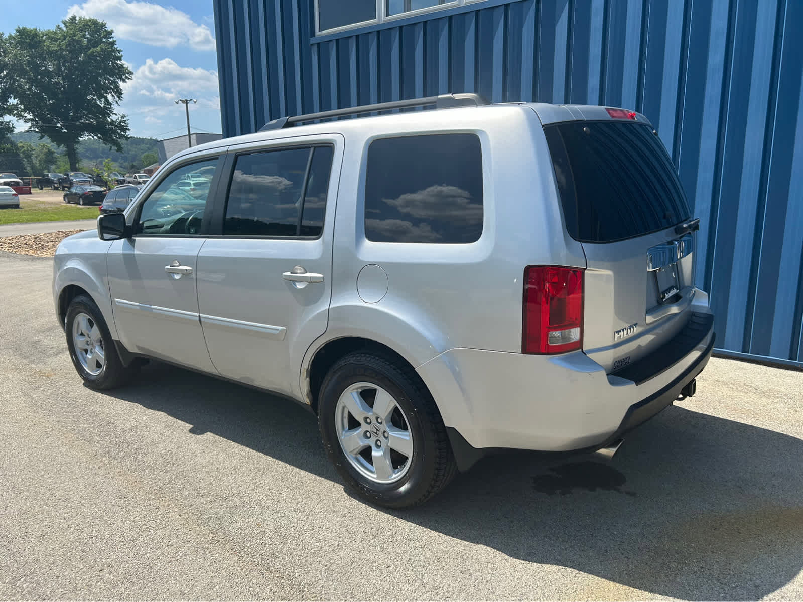 Used 2010 Honda Pilot EX-L image 3