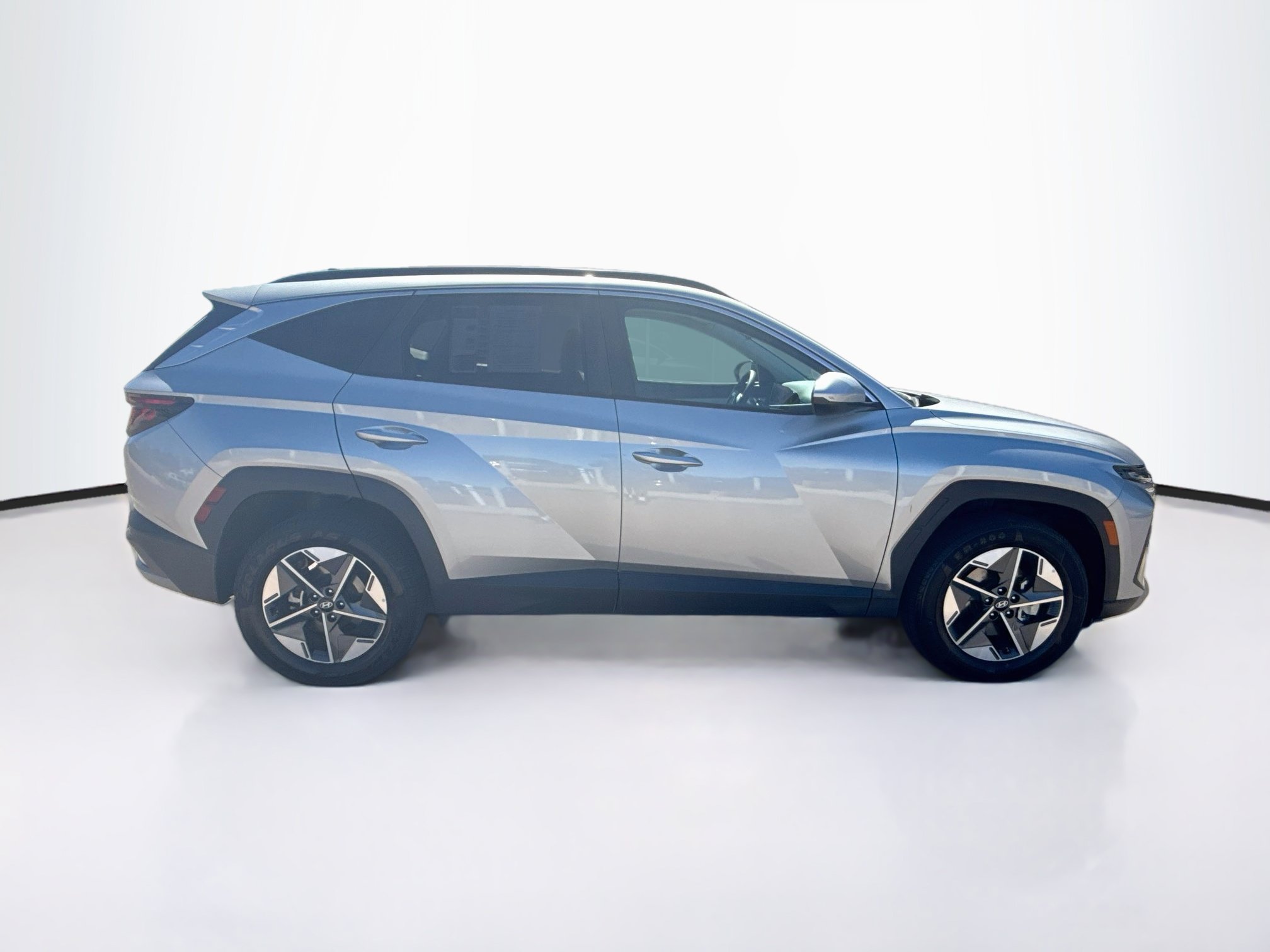 Used 2025 Hyundai Tucson SEL AWD/4WD image 10