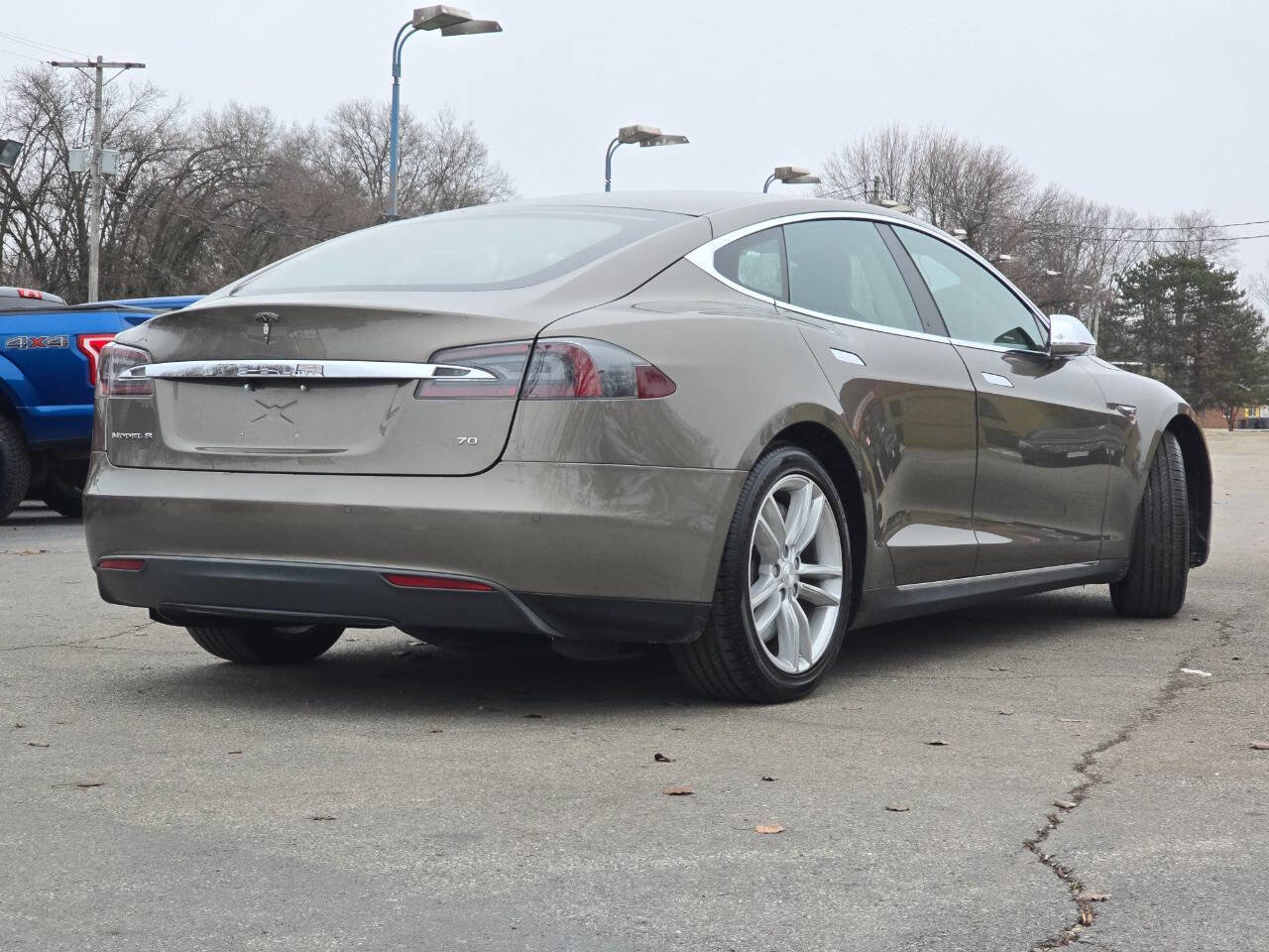 Used 2016 Tesla Model S 70 image 9