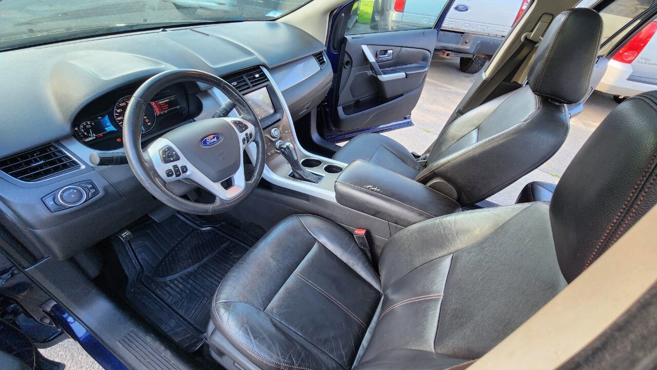 Used 2011 Ford Edge SEL w/ 202A Rapid Spec Order Code image 25
