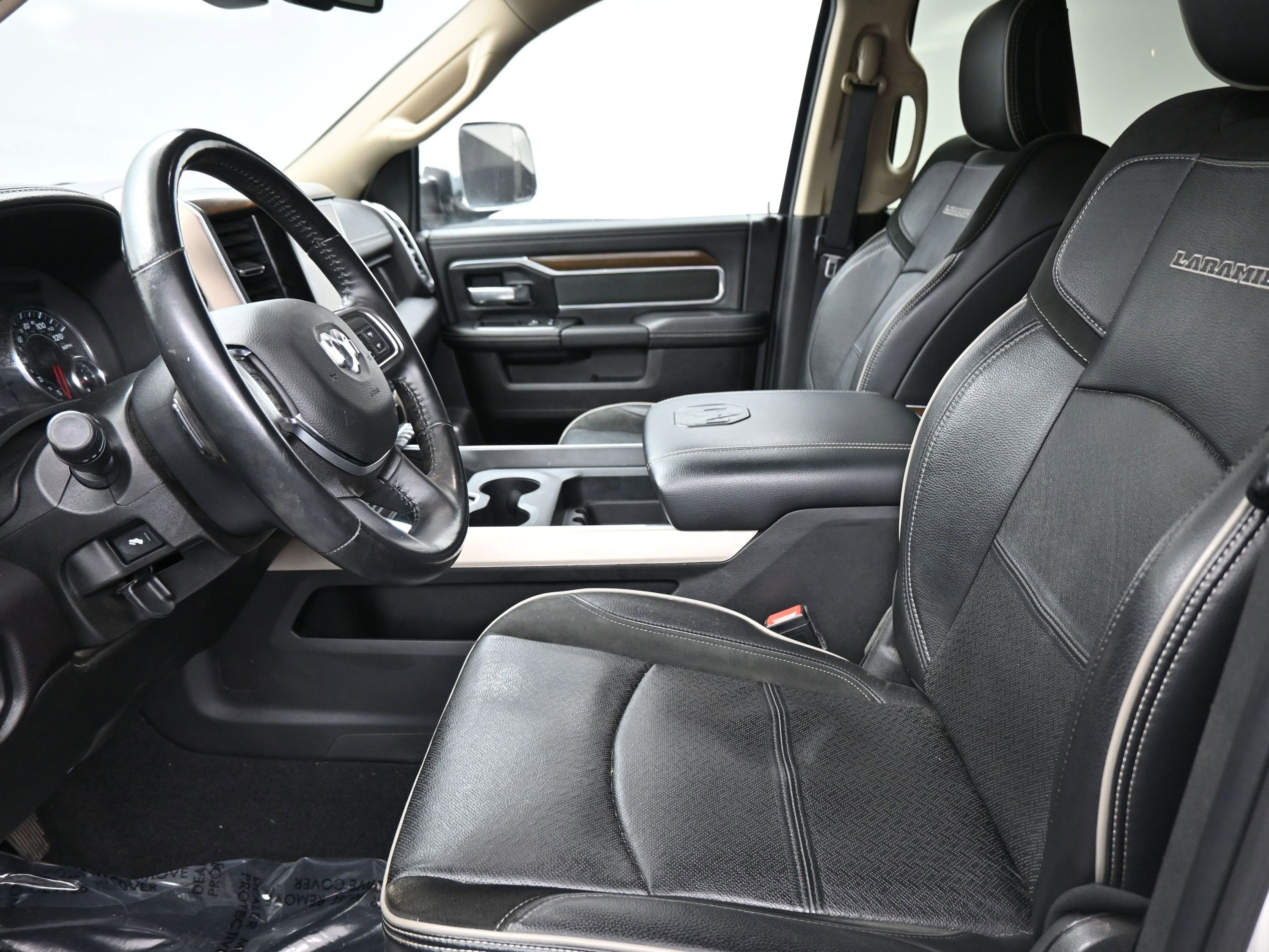 Used 2022 RAM 2500 Laramie image 13