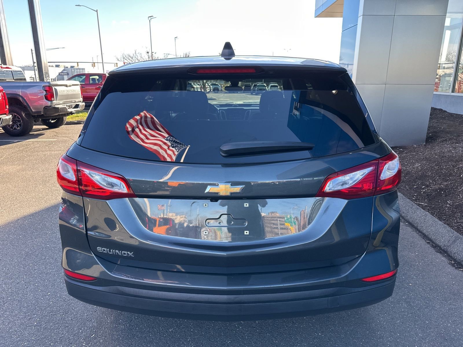 Used 2020 Chevrolet Equinox LS w/ LS Convenience Package image 6