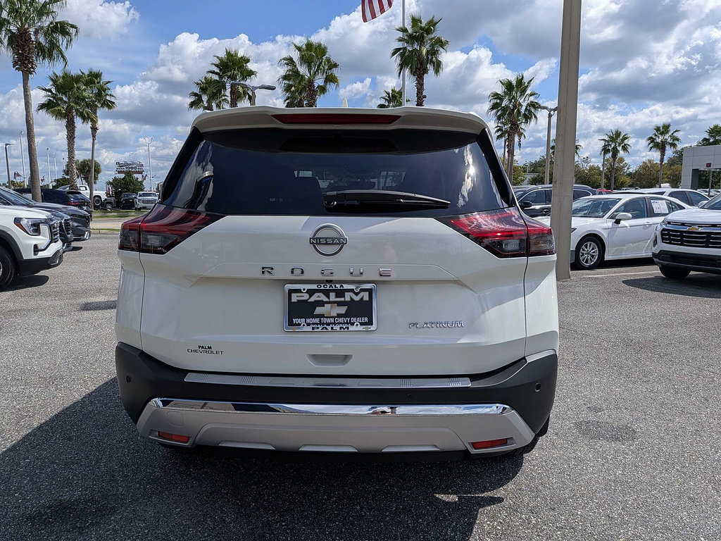 Used 2023 Nissan Rogue Platinum w/ Platinum Premium Package FWD image 4