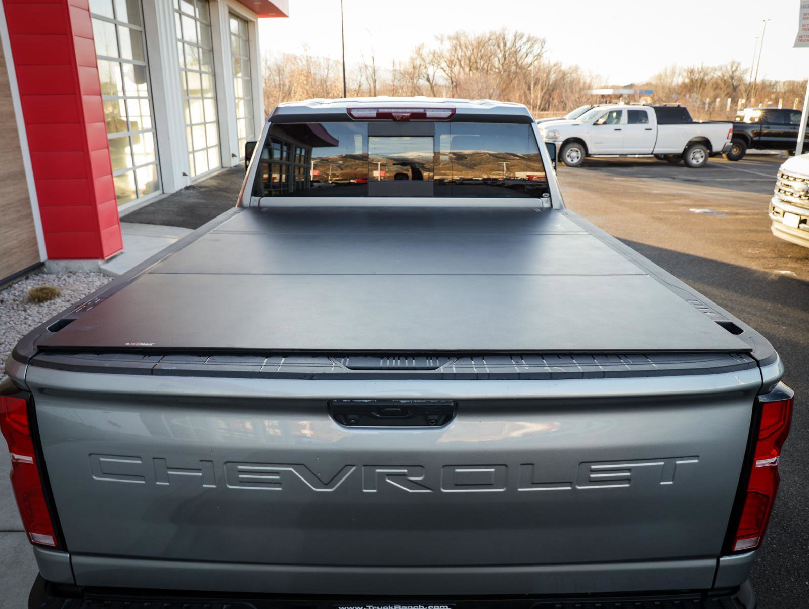 Used 2024 Chevrolet Silverado 2500 ZR2 w/ Technology Package image 6